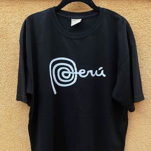 NEW PERU T-shirt LARGE BLACK Front Logo